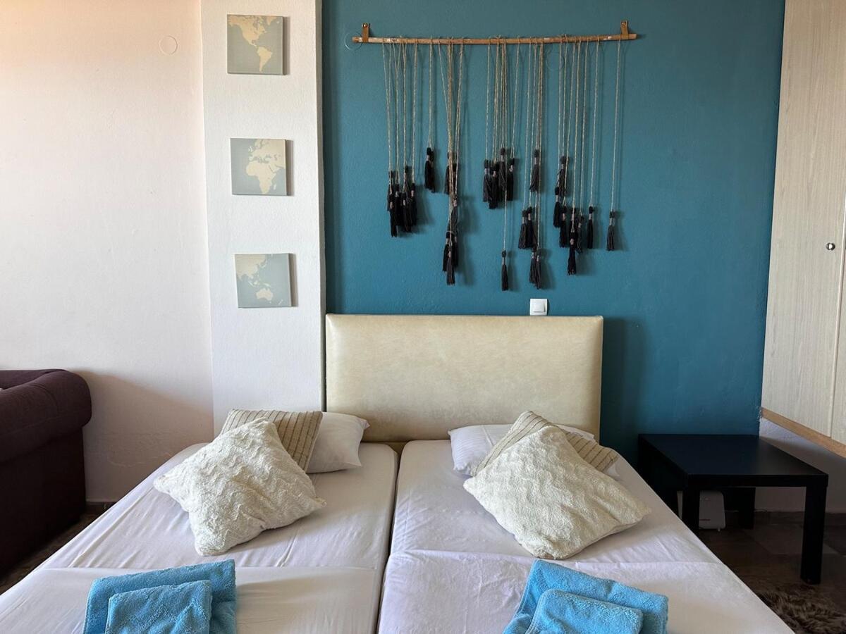 Akasha Waves Apartment Rethymno  Bagian luar foto