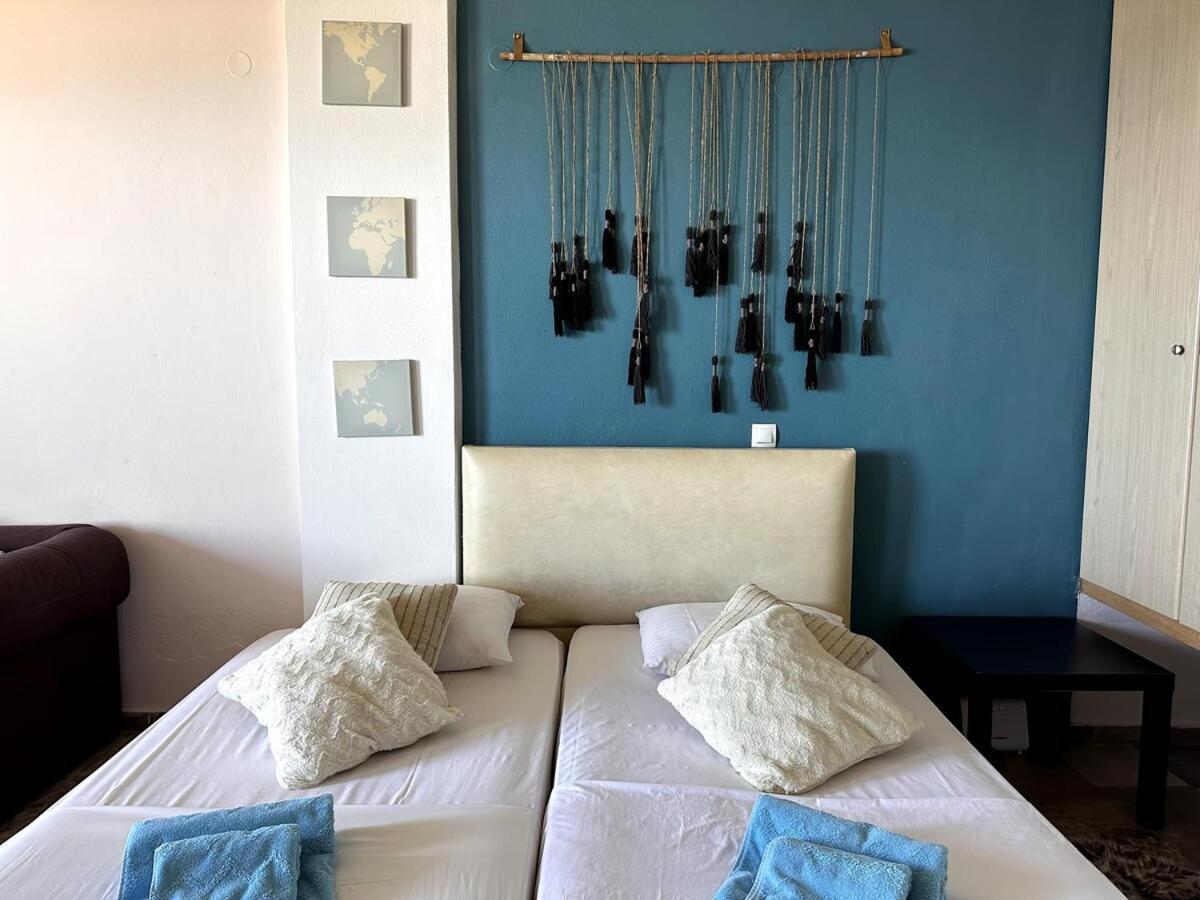Akasha Waves Apartment Rethymno  Bagian luar foto