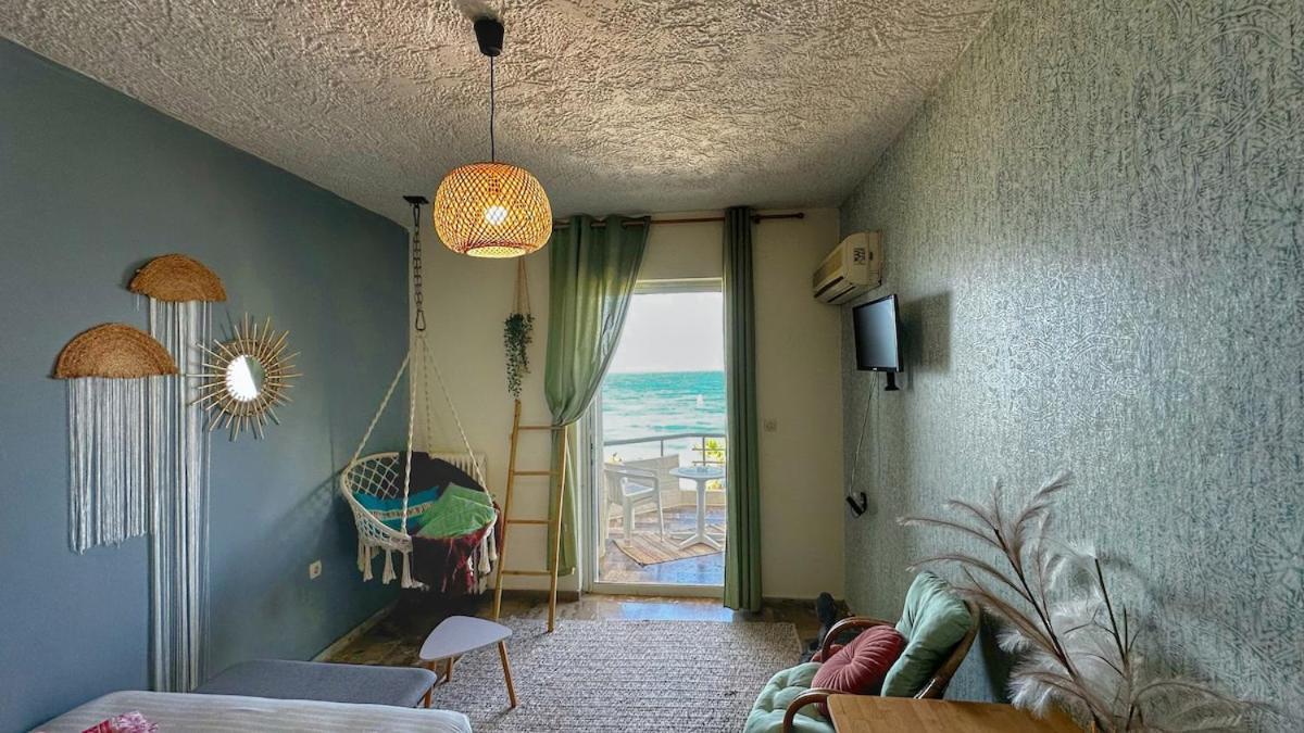 Akasha Waves Apartment Rethymno  Bagian luar foto