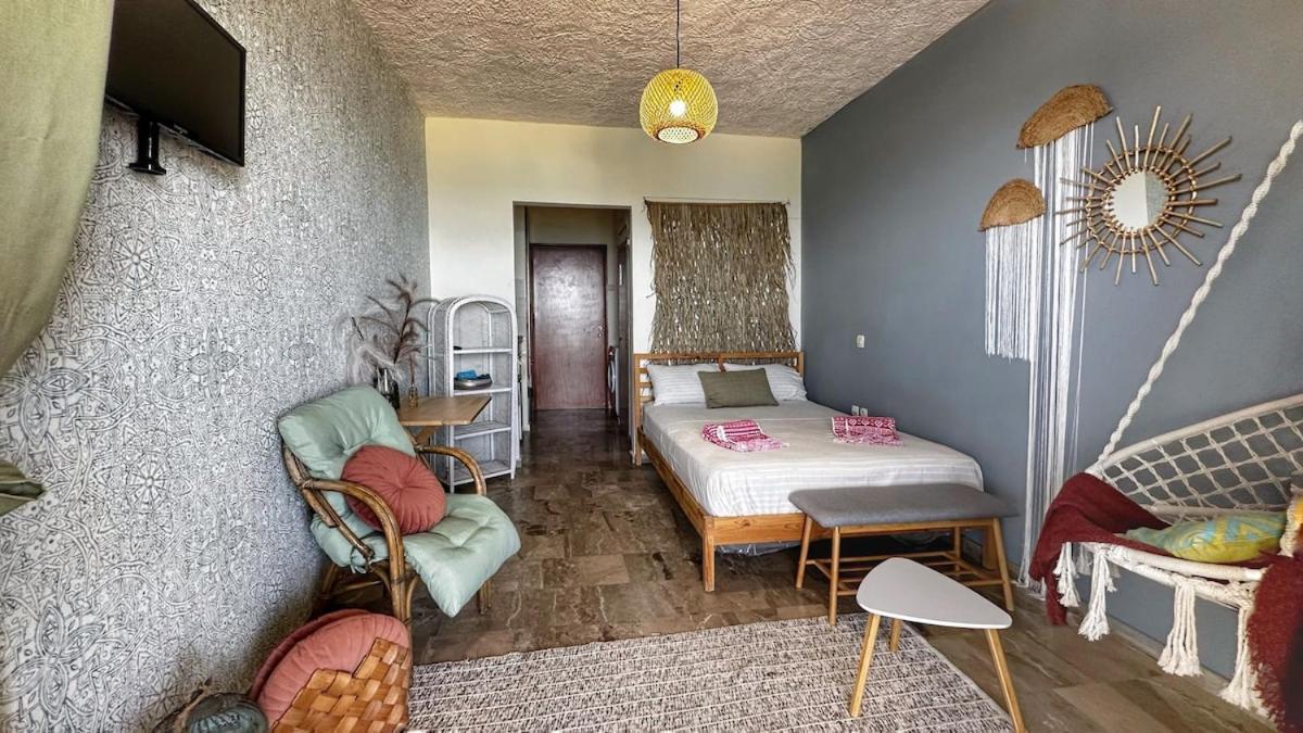 Akasha Waves Apartment Rethymno  Bagian luar foto