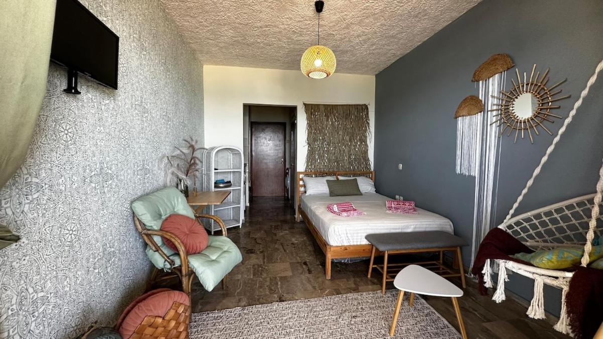 Akasha Waves Apartment Rethymno  Bagian luar foto